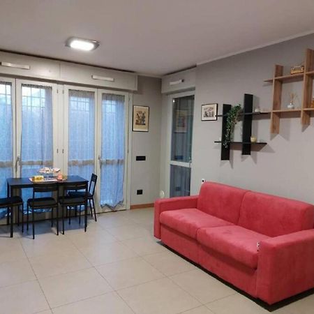 Nico'S Home - Rho Fiera Milano Pero Bagian luar foto